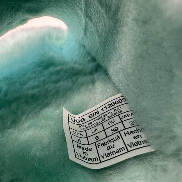 UGG‎ Women's Fluff Yeah Wavy Slide Sheepskin Slipper Sandals, Size 8, Sky Blue - Picture 10 of 12